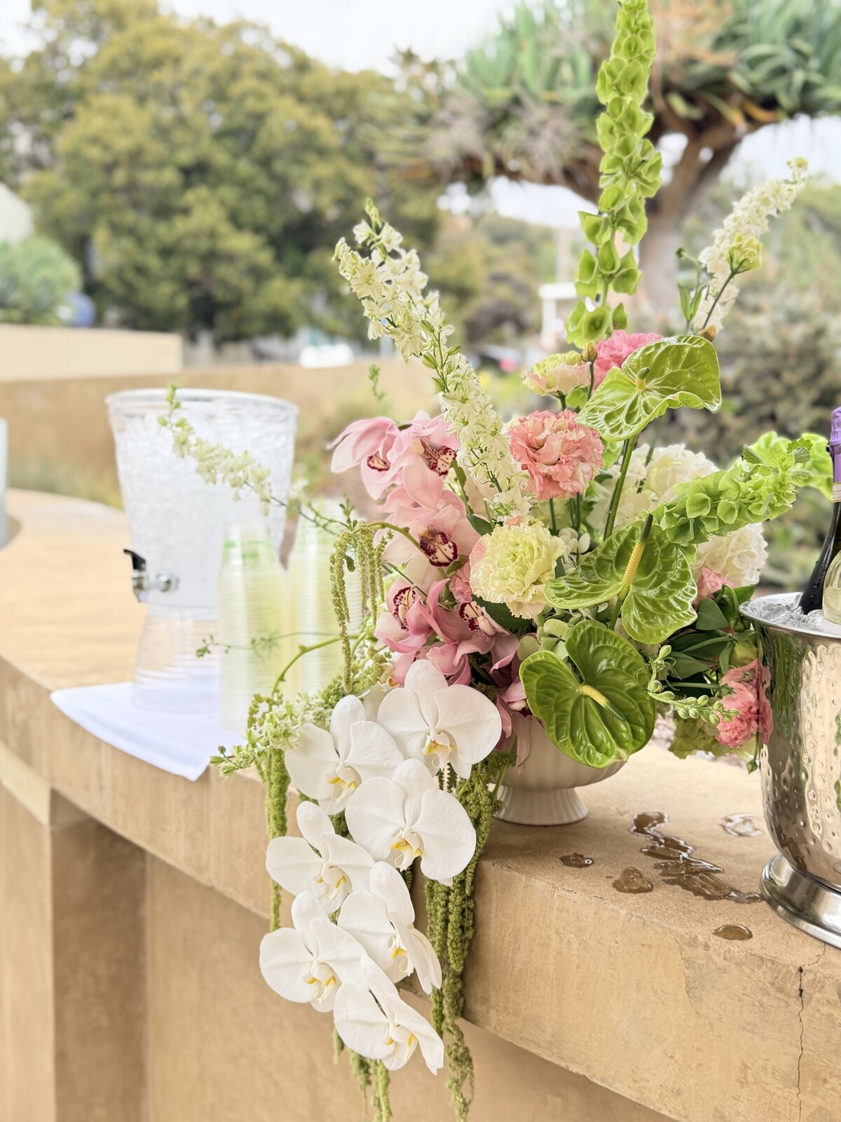 Bridal bouquet detail