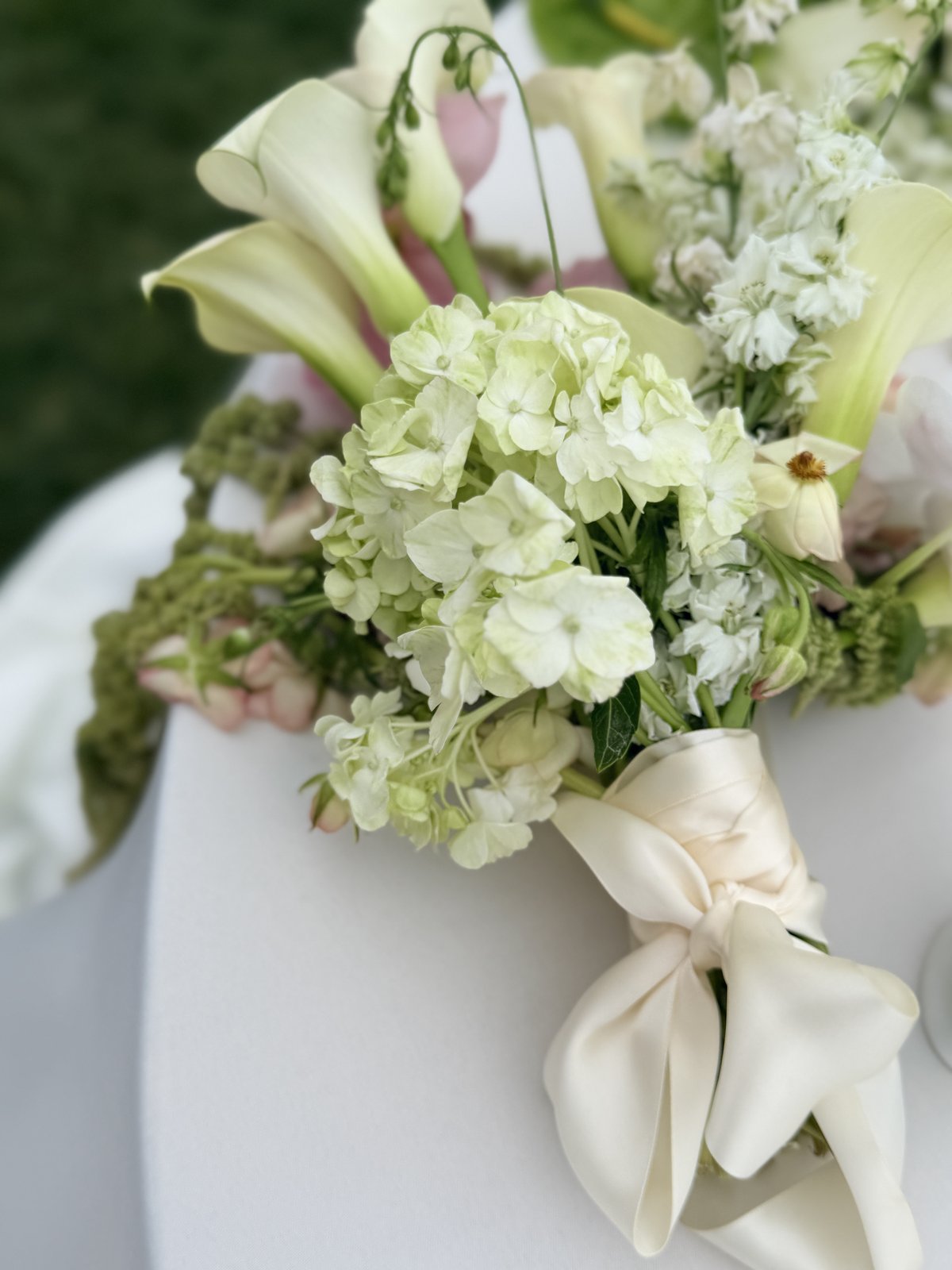 Bridal bouquet with silk ribbon
